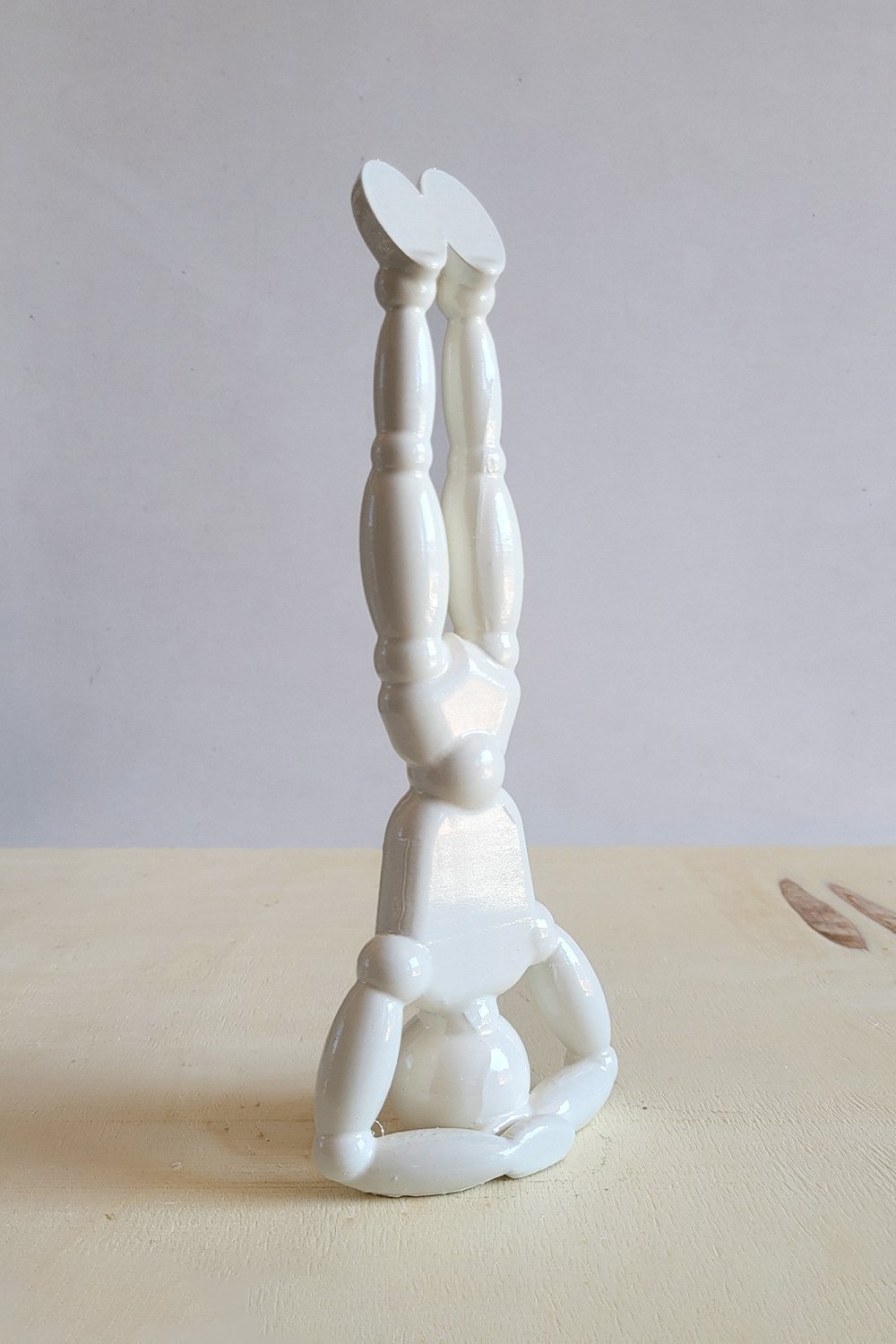 Yoga Headstand Pozu Figürü | Kemik - 6