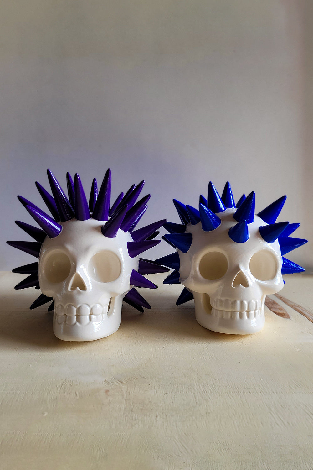 Punk Kafatası Figürü | Uzun Diken - 7