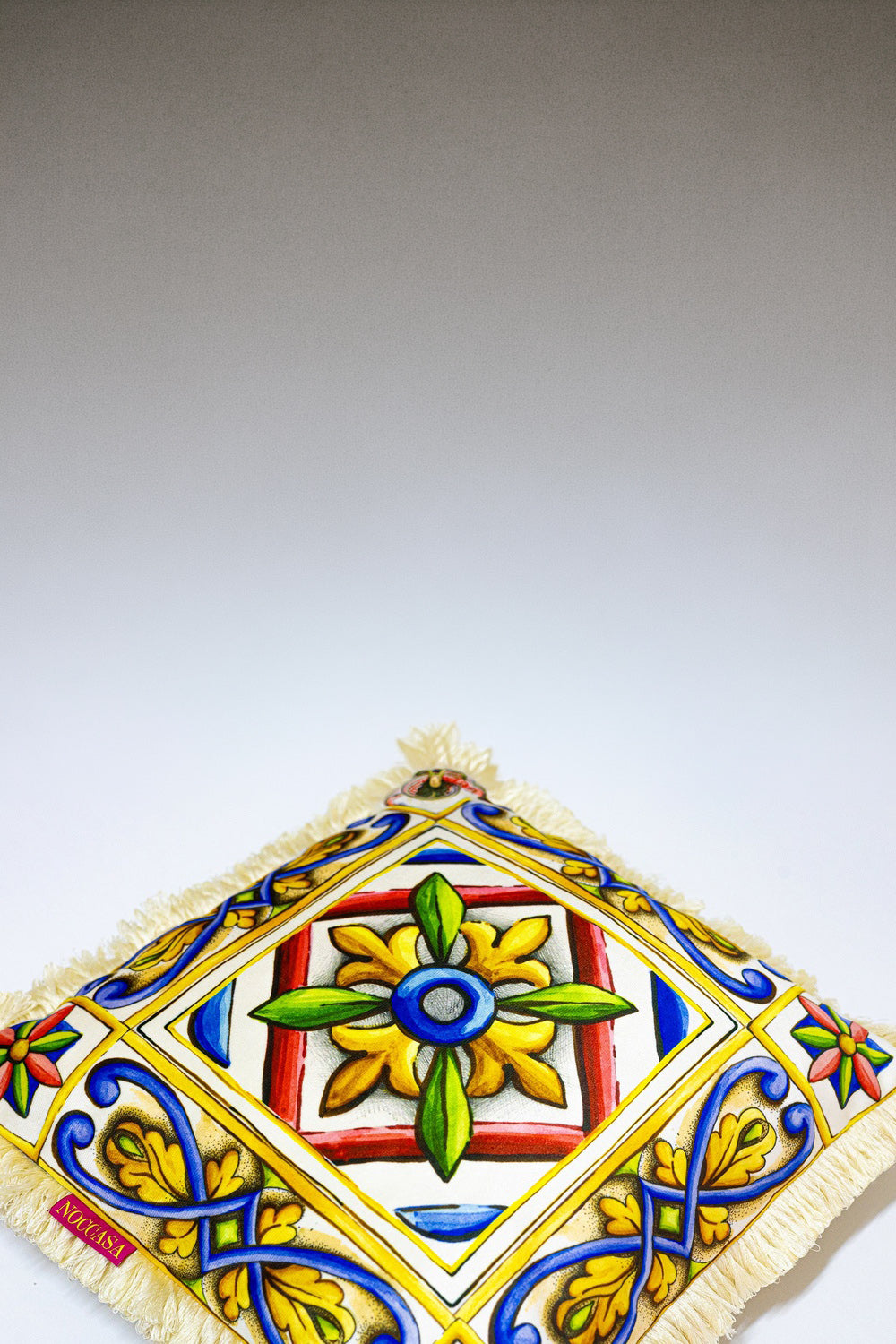 Maiolica Püsküllü Kırlent - 0