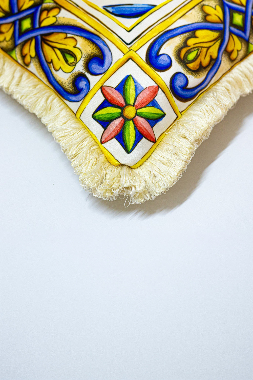 Maiolica Püsküllü Kırlent - 4