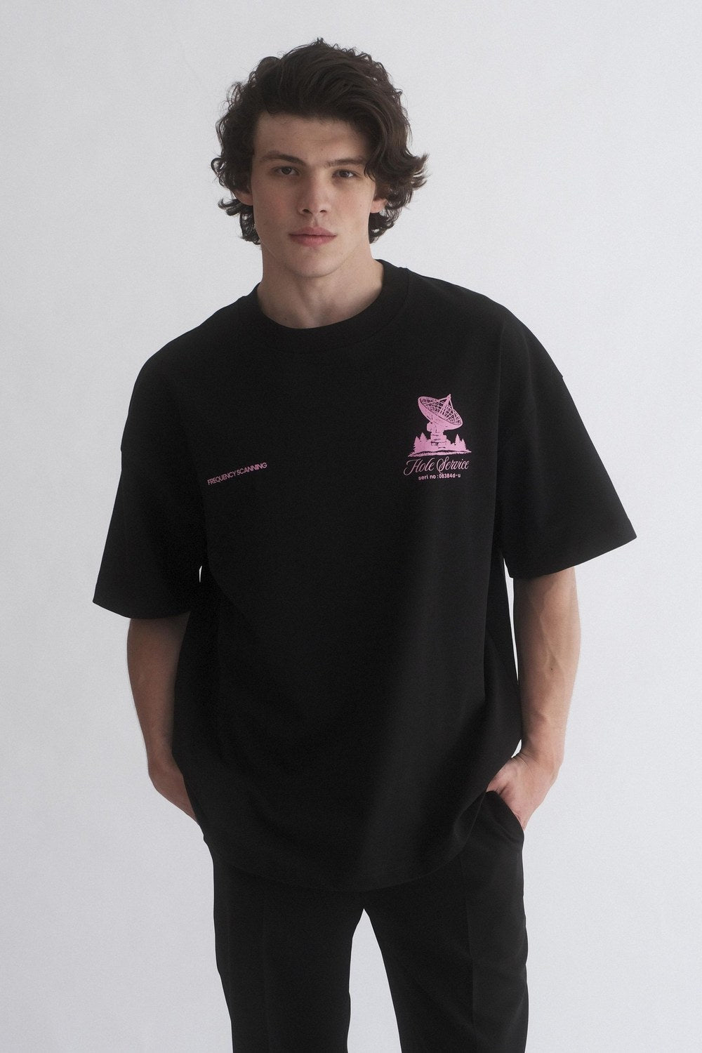 Hole Service Satellite Baskılı Oversize T-Shirt - 1