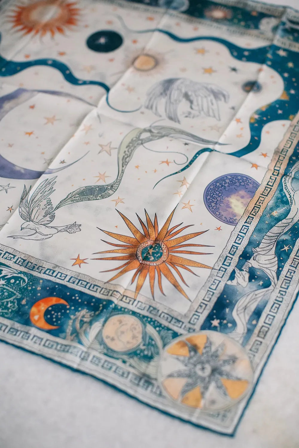 Celestial Myths İpek Fular - 2
