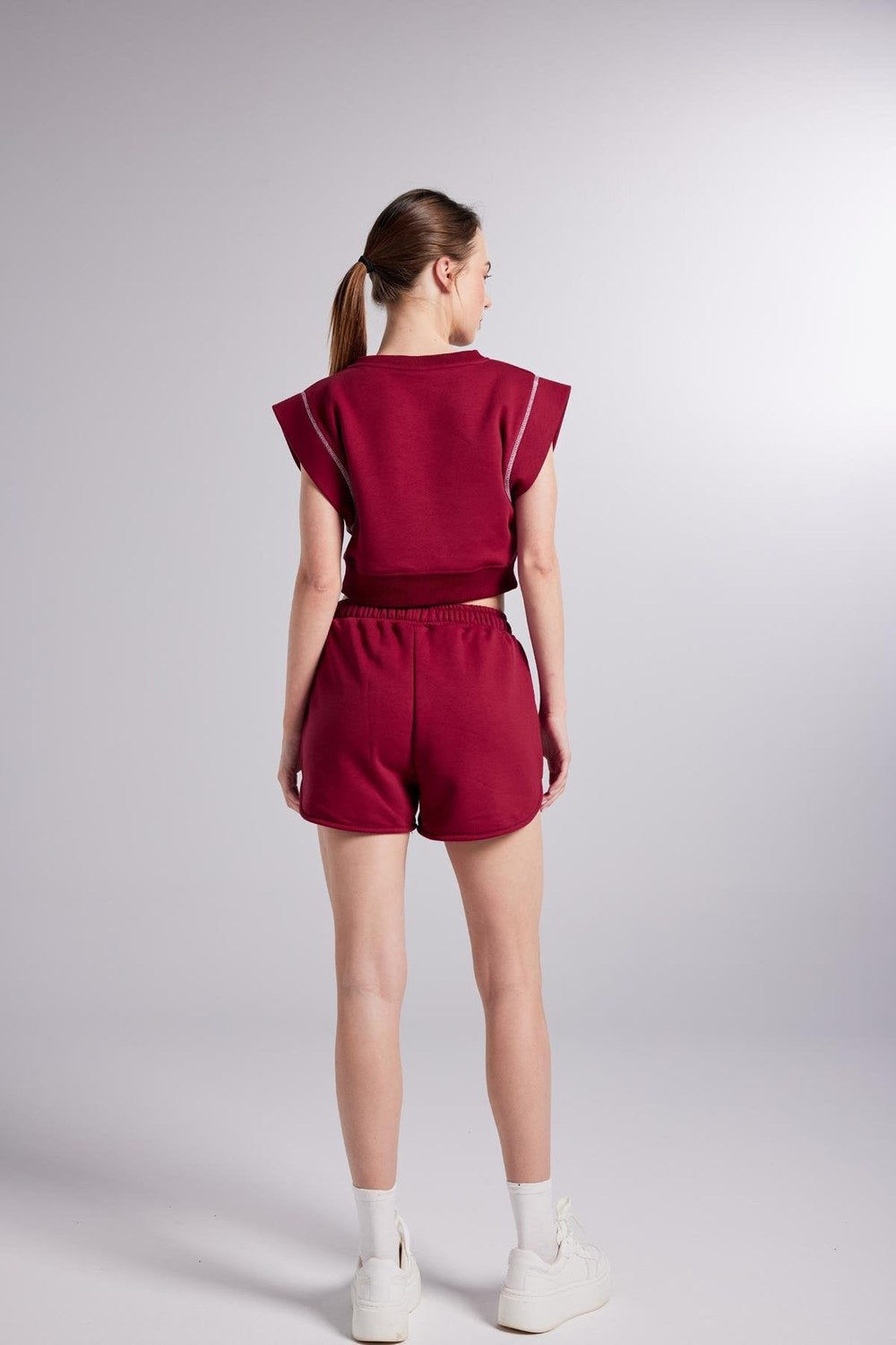 Crop Kesim Kontrast Dikişli Rhode Tshirt Bordo - 4
