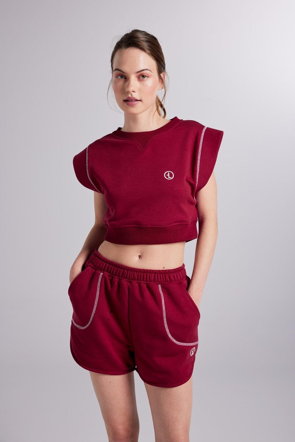 Beli Lastikli Kontrast Dikişli Mini Rhode Şort Bordo - 2
