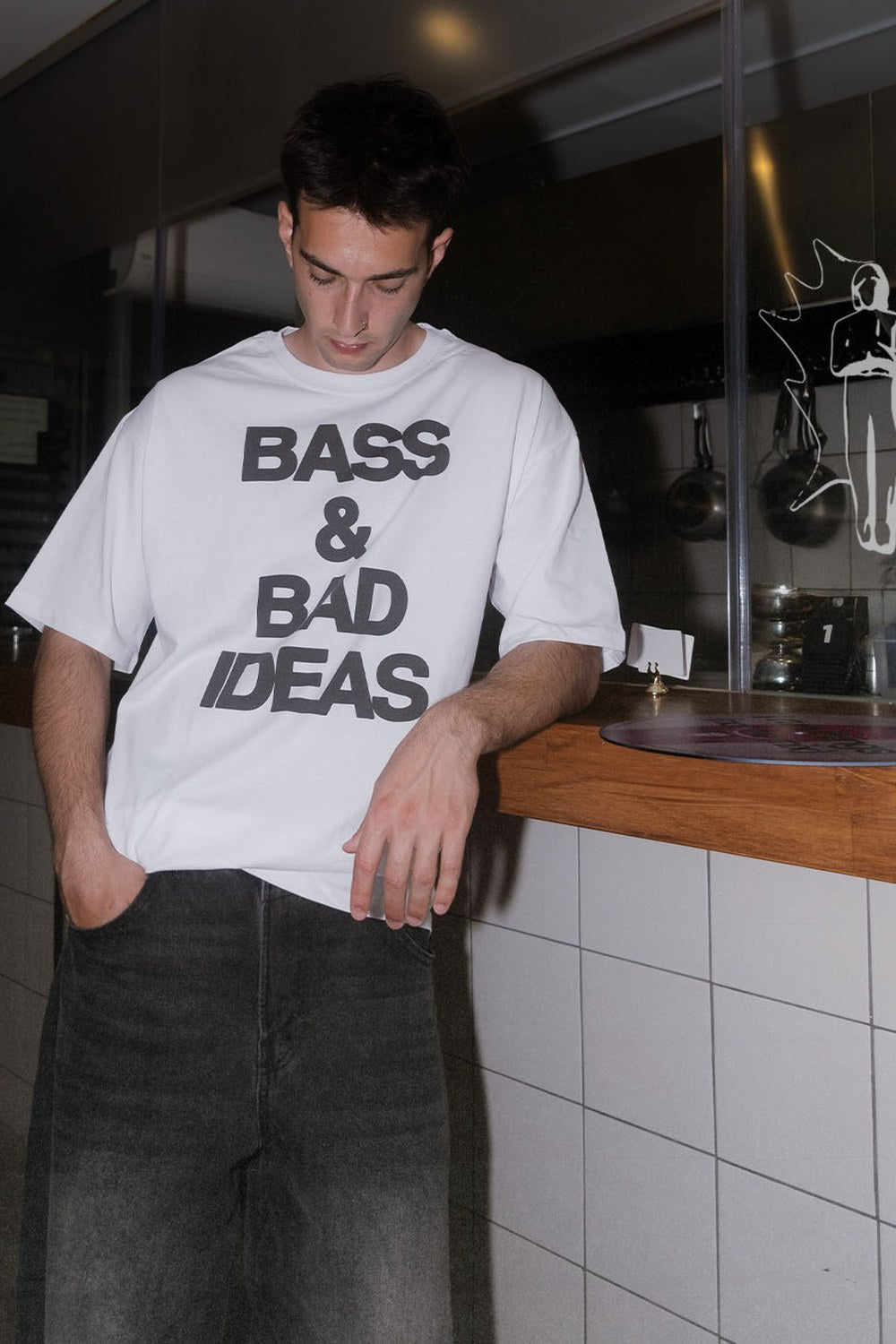 Bass and Bad Ideas Oversize Tişört - 1