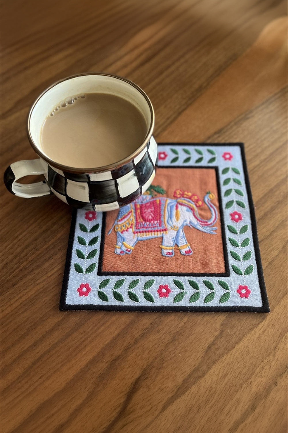 Dekoratif Fil Desenli Turuncu Keten Kokteyl Peçete 15 X 15 - 3