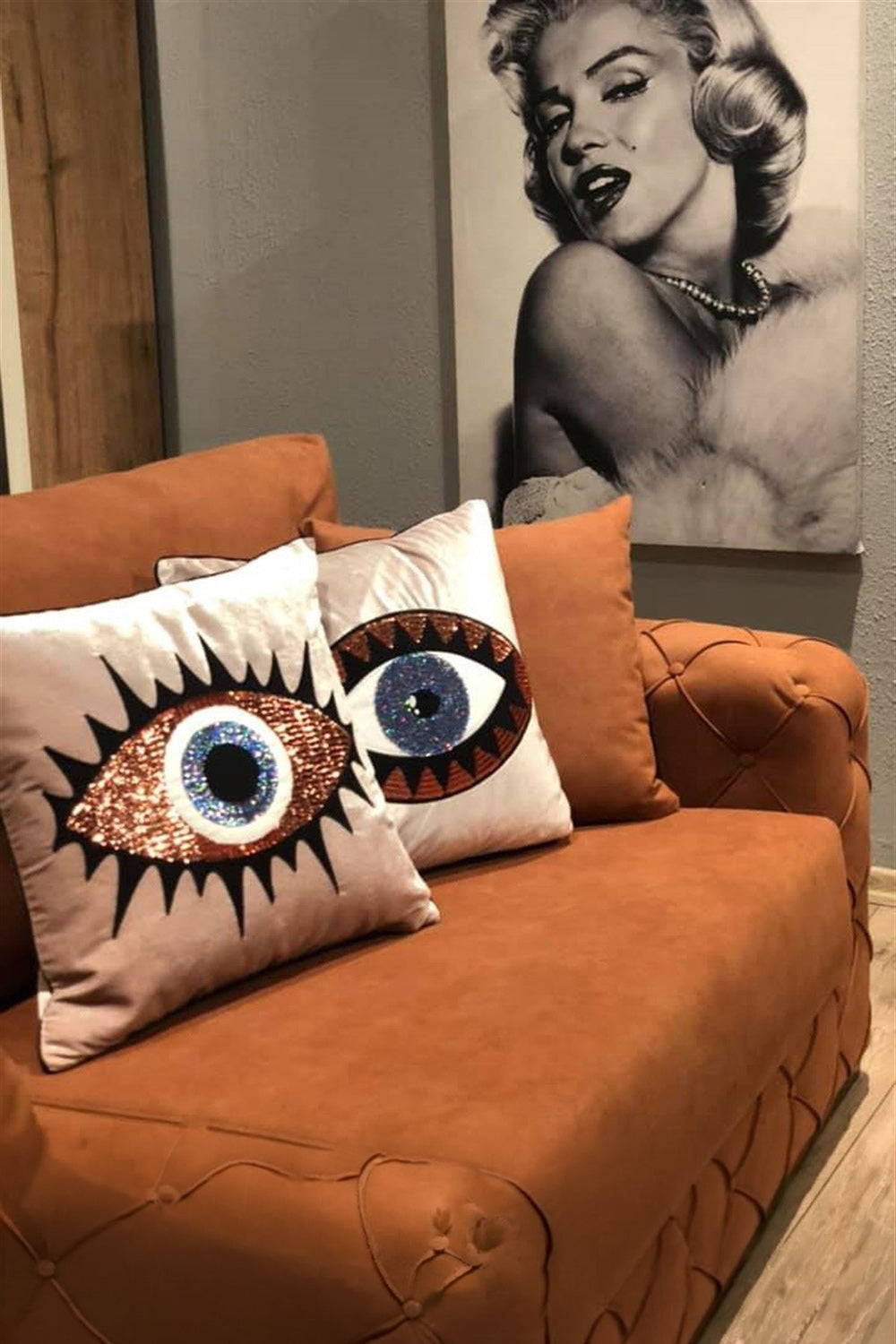 İKili Set Bej Kadife Pullu Mavi Göz Desenli Kırlent Kılıfı 45 X 45 - 1