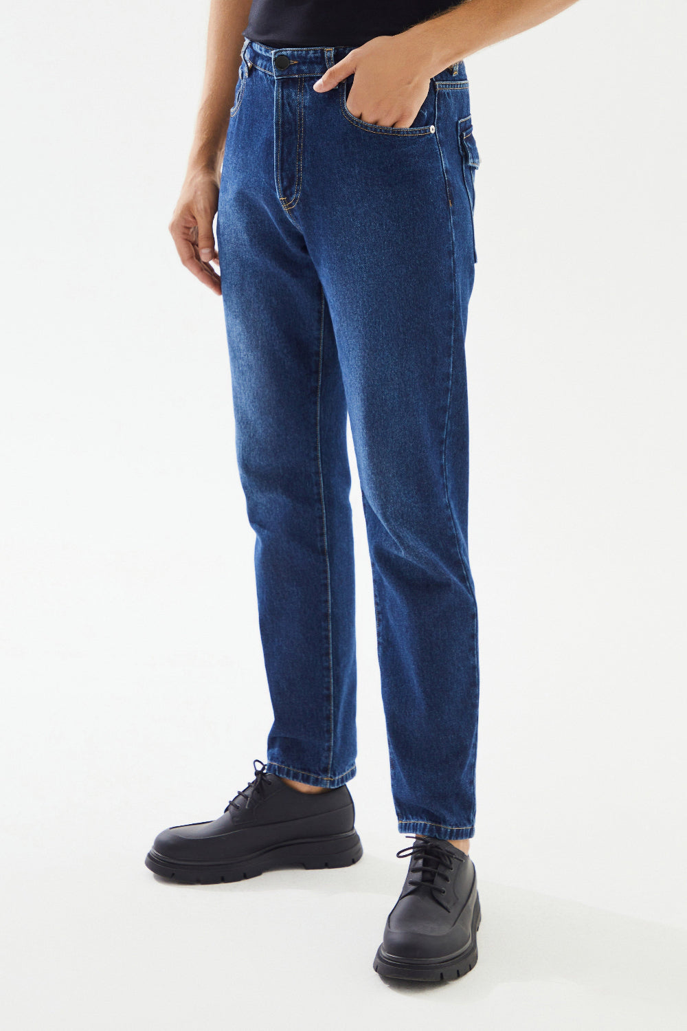 2be4A-Erkek Lacivert Kapaklı Cep Denim Pantolon-Kot Pantolon-4-roqelvaxirum.shop
