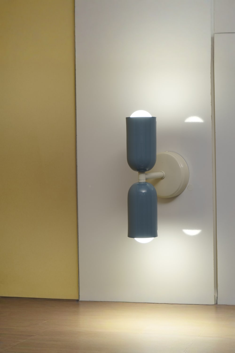 5lamp Design-Capsule Dekoratif Duvar Aydınlatması-Aplik-3-roqelvaxirum.shop