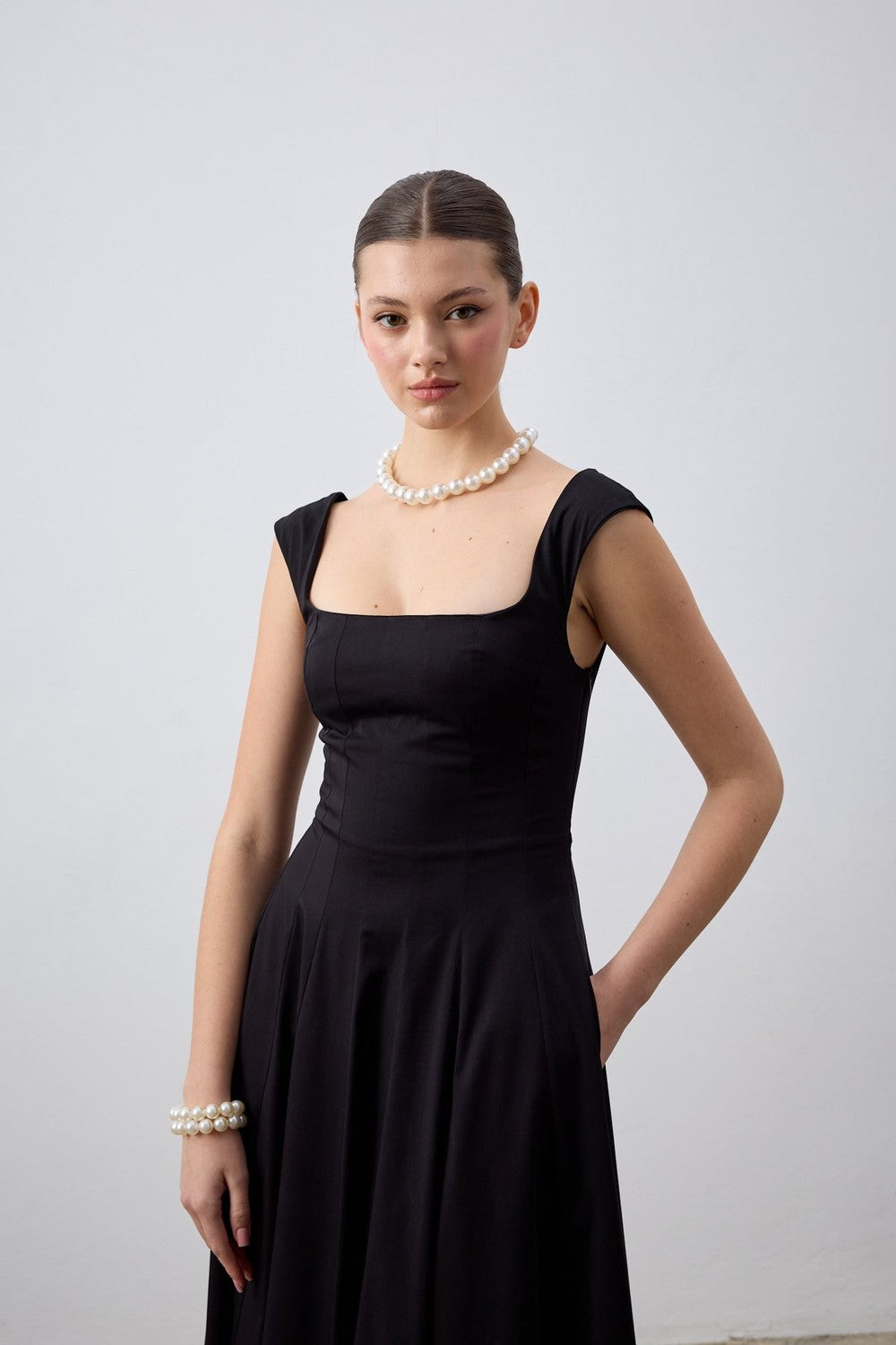 Laulei-Luna Siyah Midi Elbise-Elbise-7-roqelvaxirum.shop