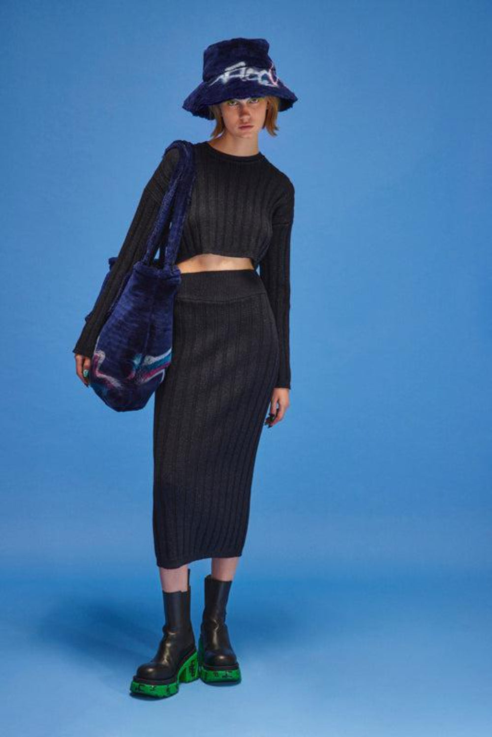 Ace Nayman-Gabi Knitted Crop Sweater-Kazak & Triko-1-roqelvaxirum.shop