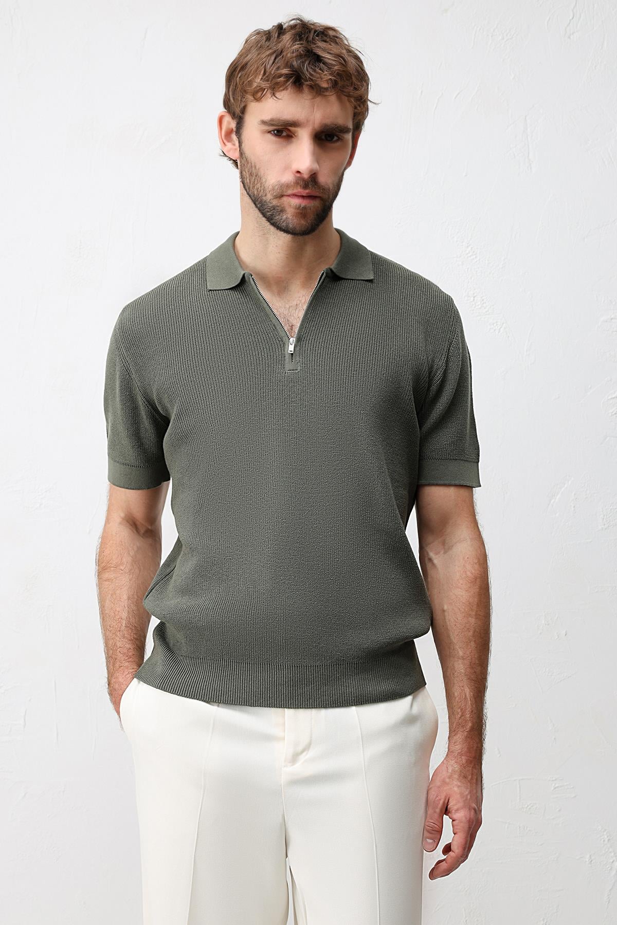 Antioch Haki Comfort Slim Fermuarlı Erkek Triko T-Shirt