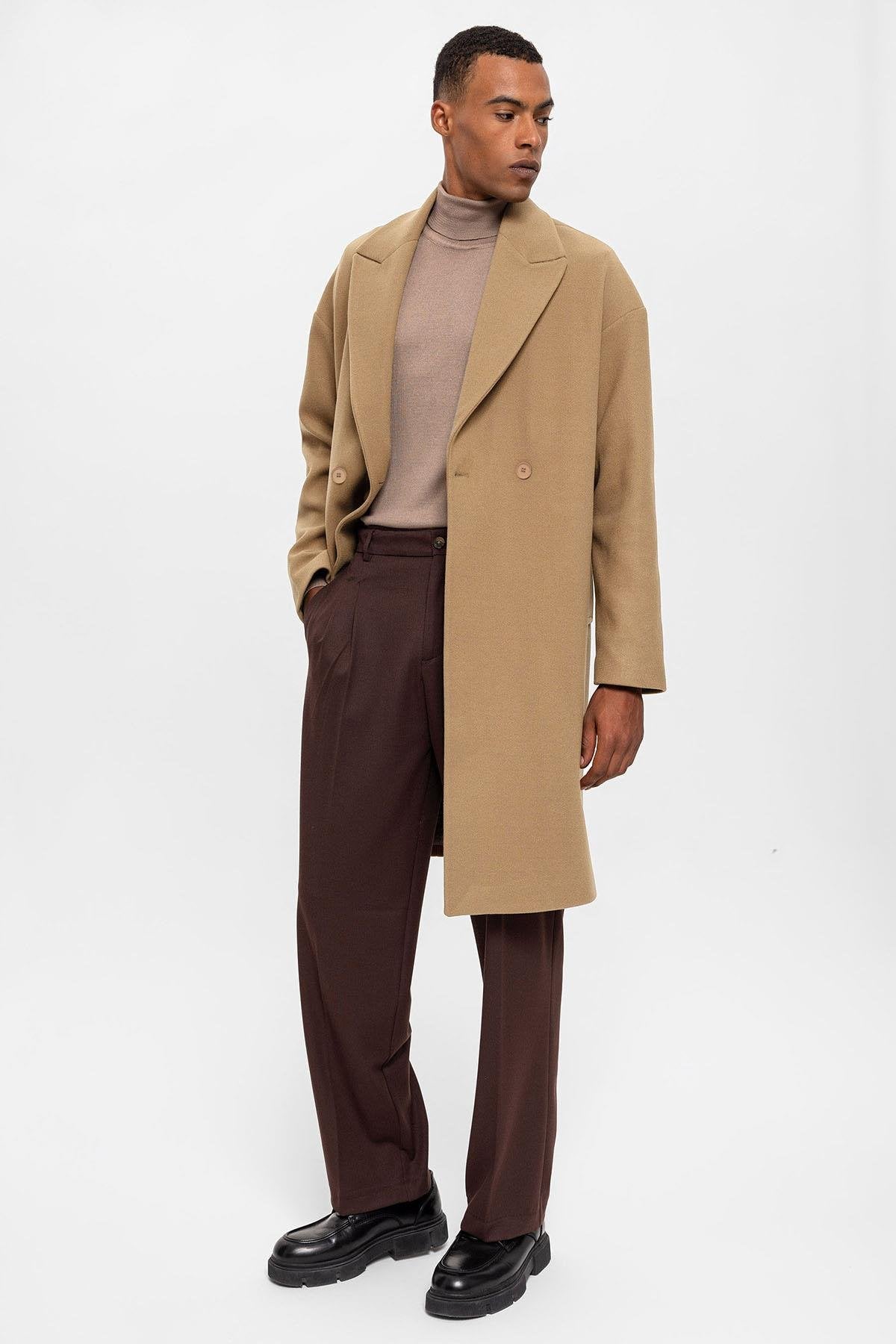 Antioch-Koyu Bej Oversize Kruvaze Erkek Kaban-Kaban-3-roqelvaxirum.shop