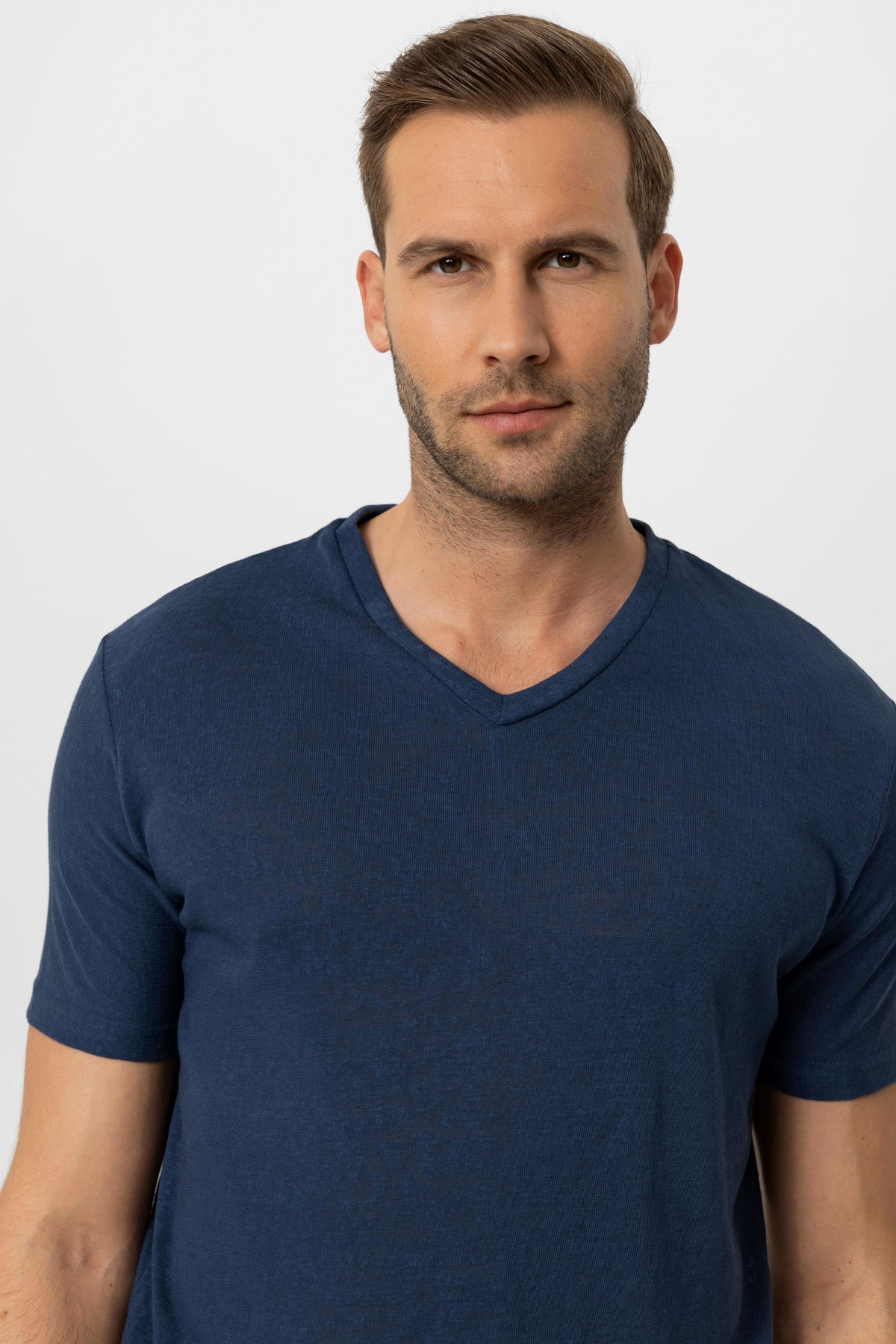 Antioch-Lacivert V Yaka Basic Erkek T Shirt-T-Shirts-4-roqelvaxirum.shop