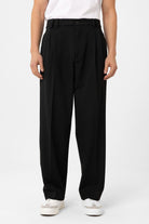Antioch-Siyah Yüksel Bel Relax Fit Pileli Erkek Pantolon-Kumaş Pantolon-3-roqelvaxirum.shop