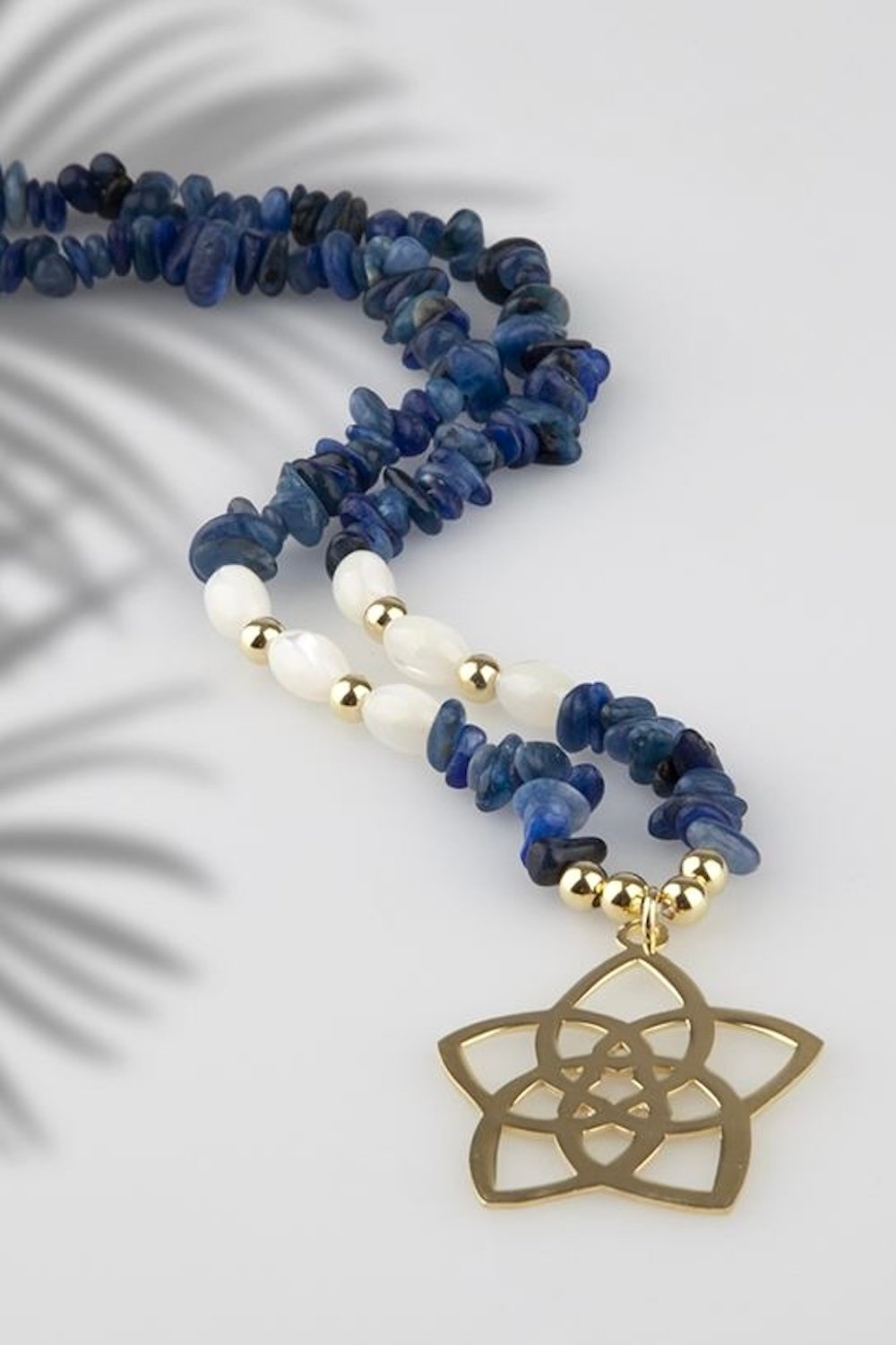 Arven’s World by Aylin Işıklı-Lapis Lazuli Sedef Kolye-Kolye-3-roqelvaxirum.shop
