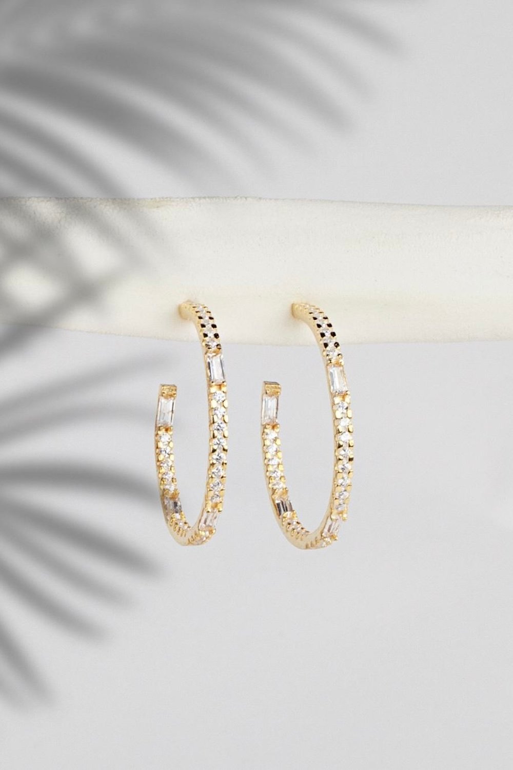 Arven’s World by Aylin Işıklı-Sera Gold Küpe-Küpe-2-roqelvaxirum.shop