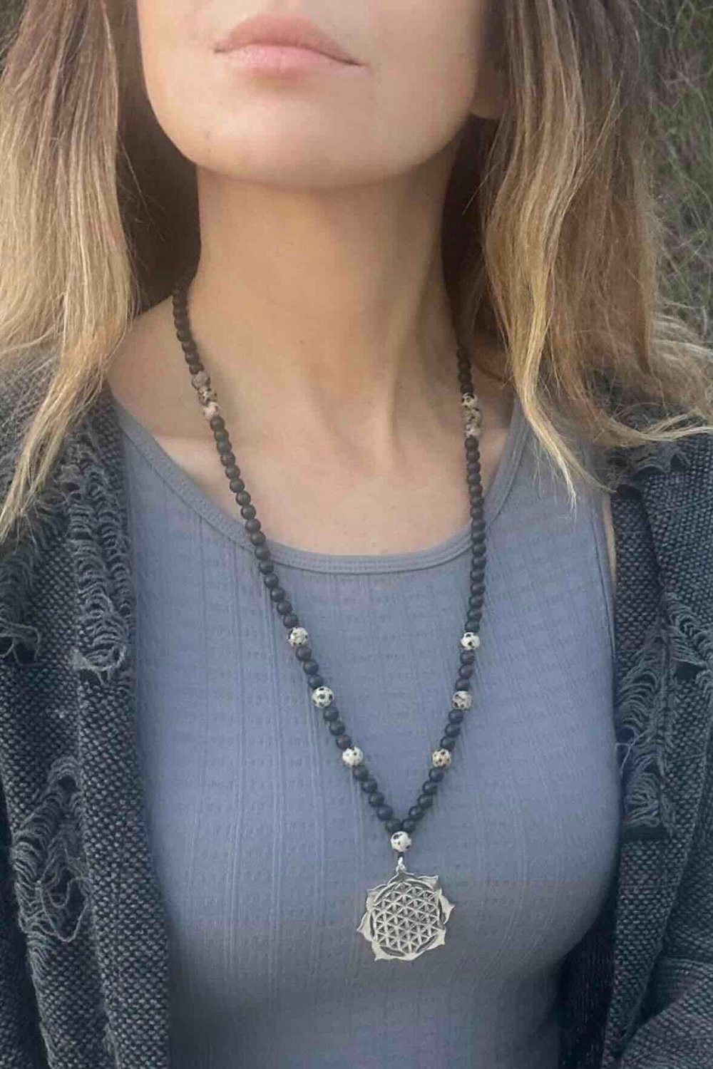 Arven’s World by Aylin Işıklı-Yaşam Çiçeği / Oniks Mala Kolye-Kolye-1-roqelvaxirum.shop