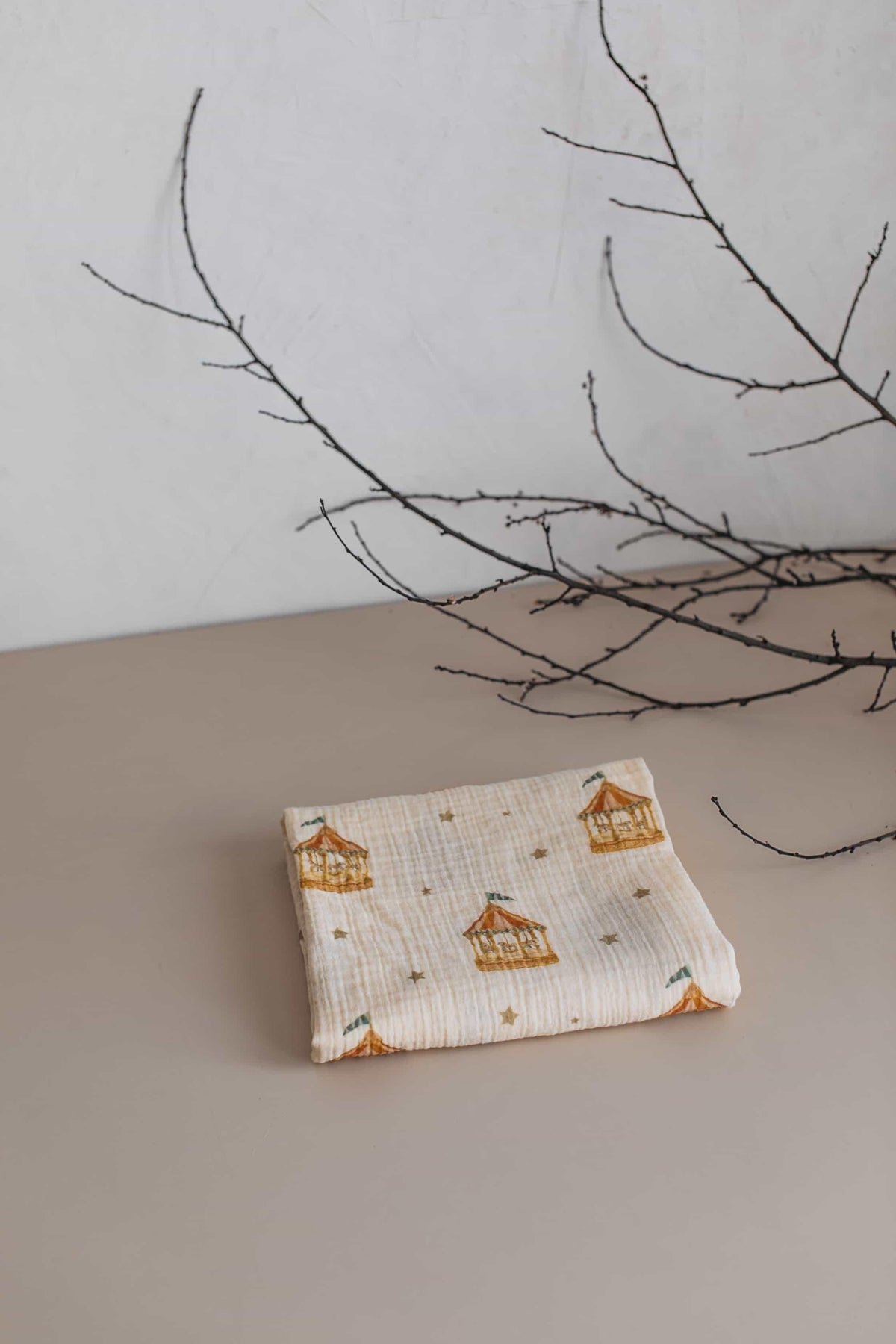 Babybek-Carousel Organik Müslin Örtü-Pike-2-roqelvaxirum.shop