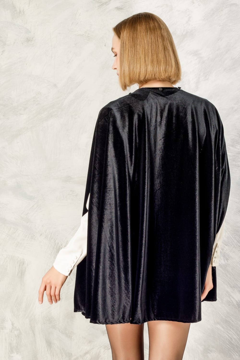 Belongs To Her-Scarlet Kadife Pelerin-Panço-5-roqelvaxirum.shop