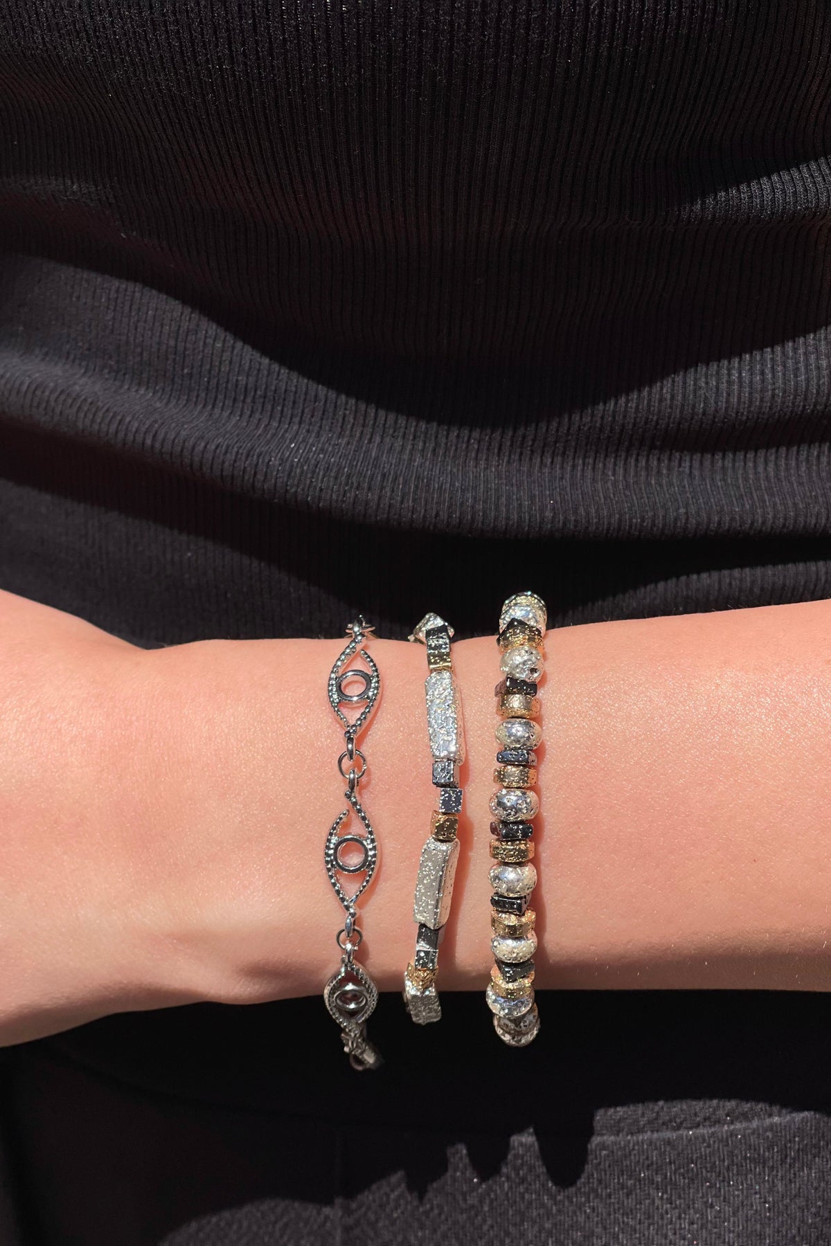Berrin Özkan-Eternal Gaze Silver Plated Bracelet-Bileklik-2-roqelvaxirum.shop