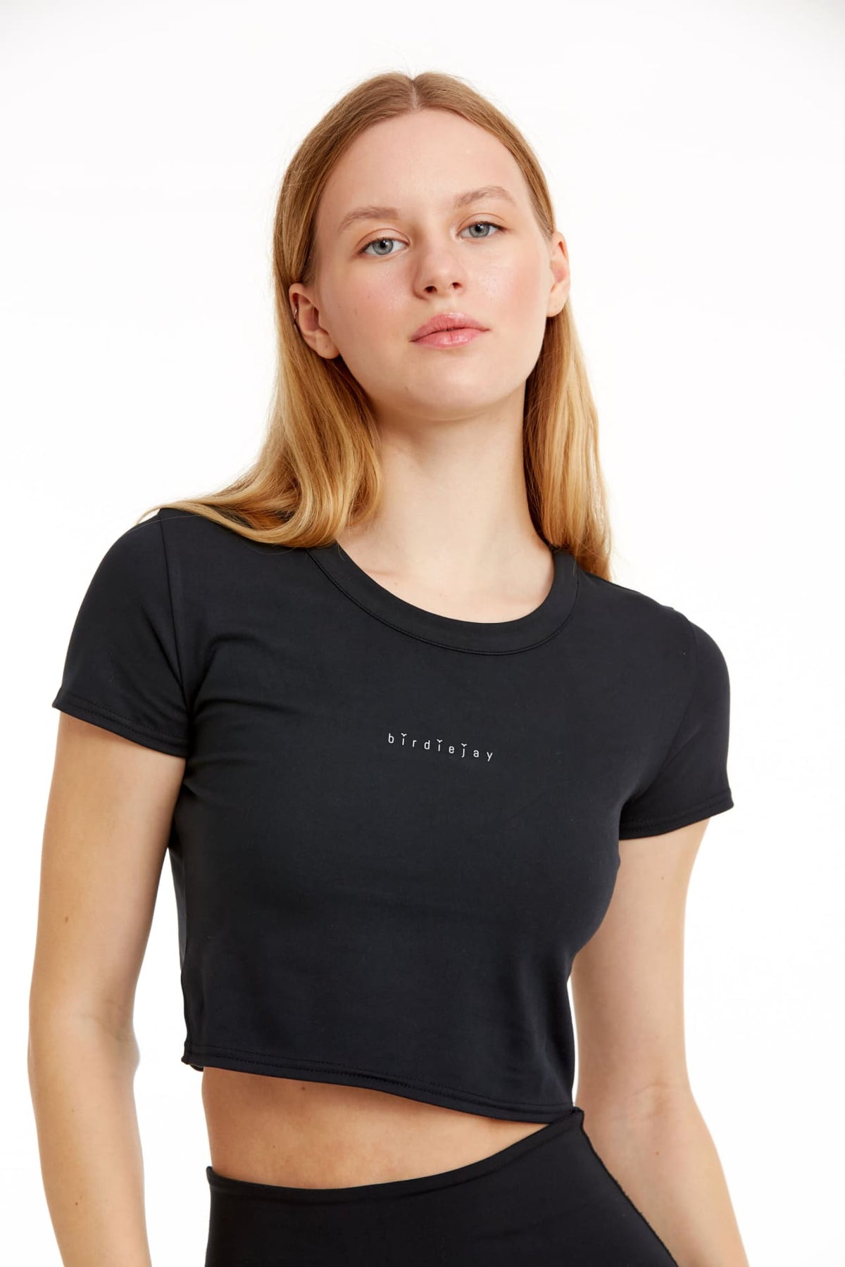 Birdiejay-Birdiesmooth Your New Go To Cropped Baby Tee Si̇yah Kısa Kollu Crop T Shirt-T-Shirts-3-roqelvaxirum.shop