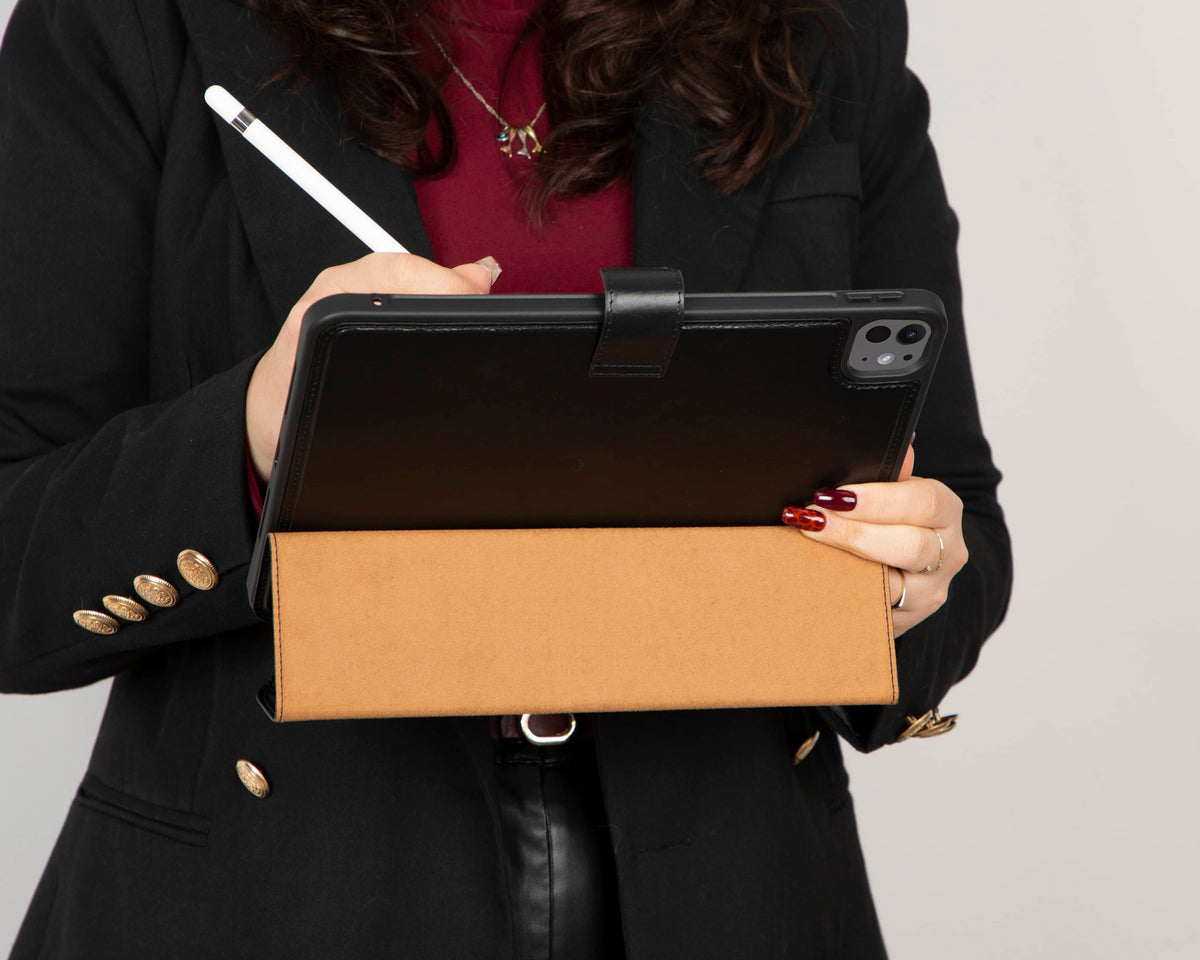 Bloominbag-Bloom Case Trigon Obsidian Black Apple I Pad Pro 13" (2024) Hakiki Deri Kılıf-2-roqelvaxirum.shop