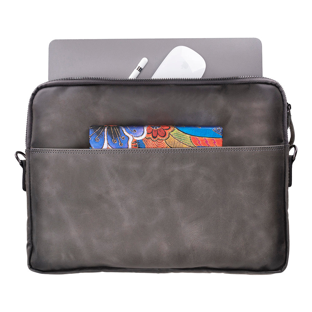 Bloominbag-Bloom Sleeve Leeds 14" Ash Gray Hakiki Deri Laptop & Tablet Kılıfı-2-roqelvaxirum.shop
