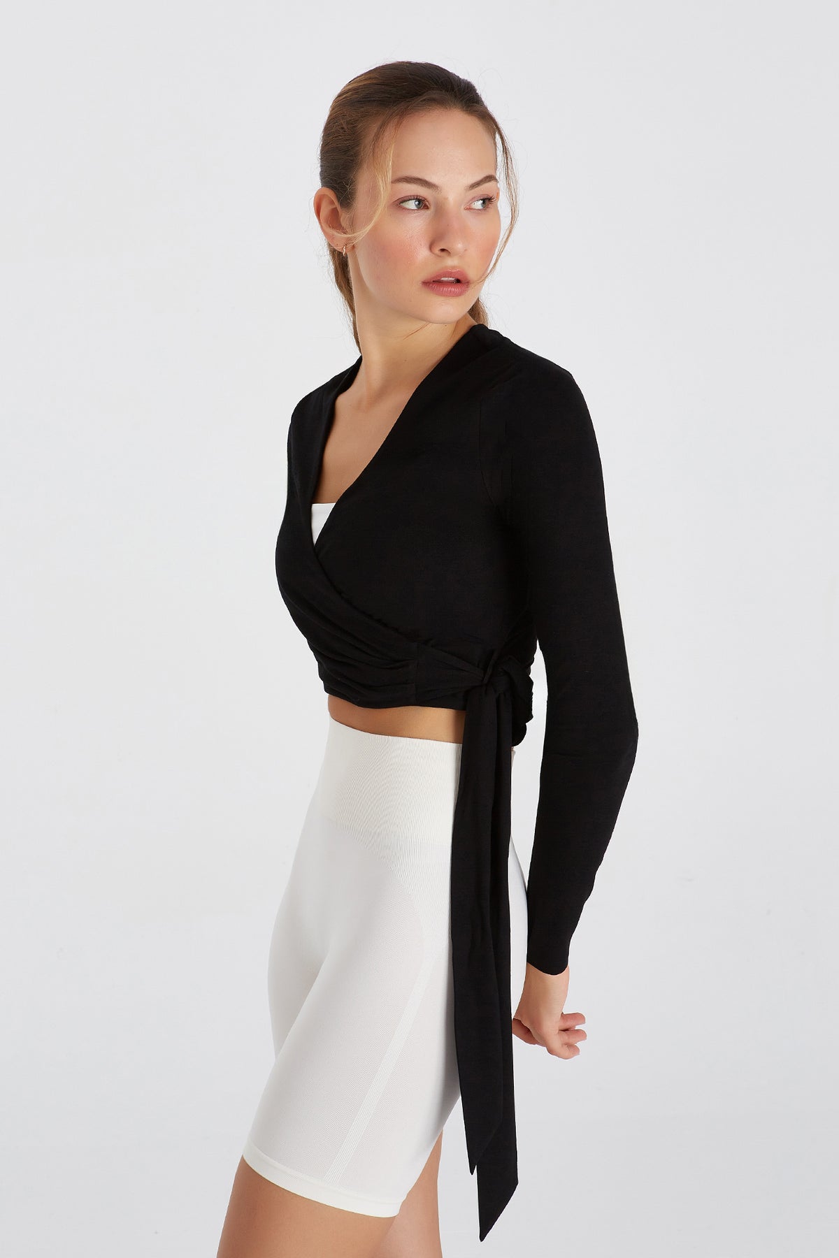 Boboist-Boboist Addison Bluz Addison Bağlamalı Bluz-Bluz-3-roqelvaxirum.shop