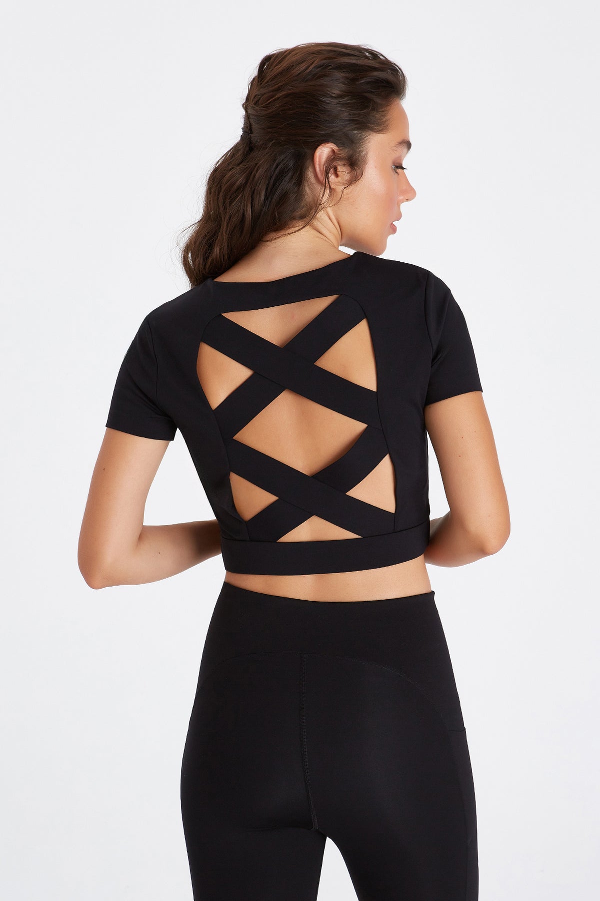 Boboist-Boboist April Kk Crop Top April Kısa Kollu Crop Top-Crop Top-2-roqelvaxirum.shop