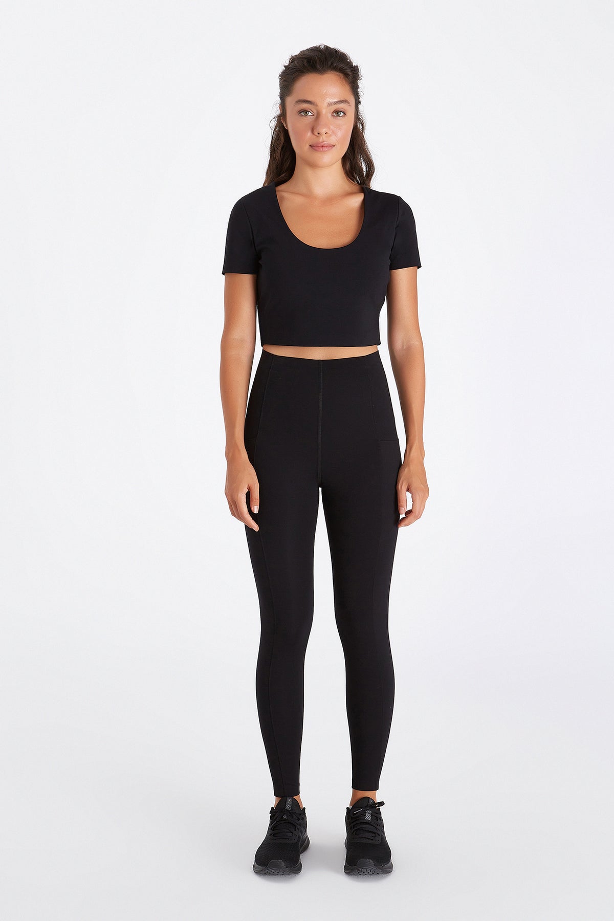 Boboist-Boboist April Kk Crop Top April Kısa Kollu Crop Top-Crop Top-3-roqelvaxirum.shop