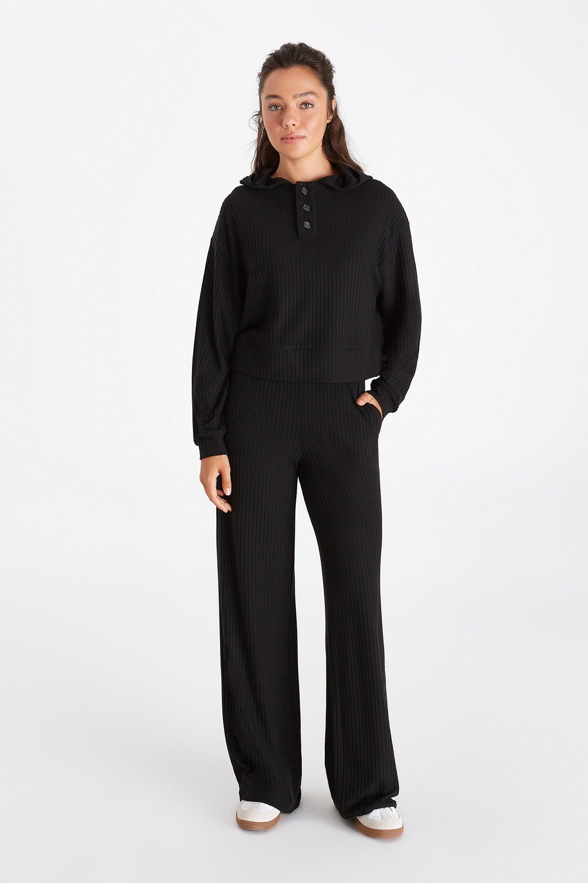 Boboist-Boboist Doris Sweatshirt Doris Düğme Detaylı Sweatshirt-Sweatshirt-4-roqelvaxirum.shop