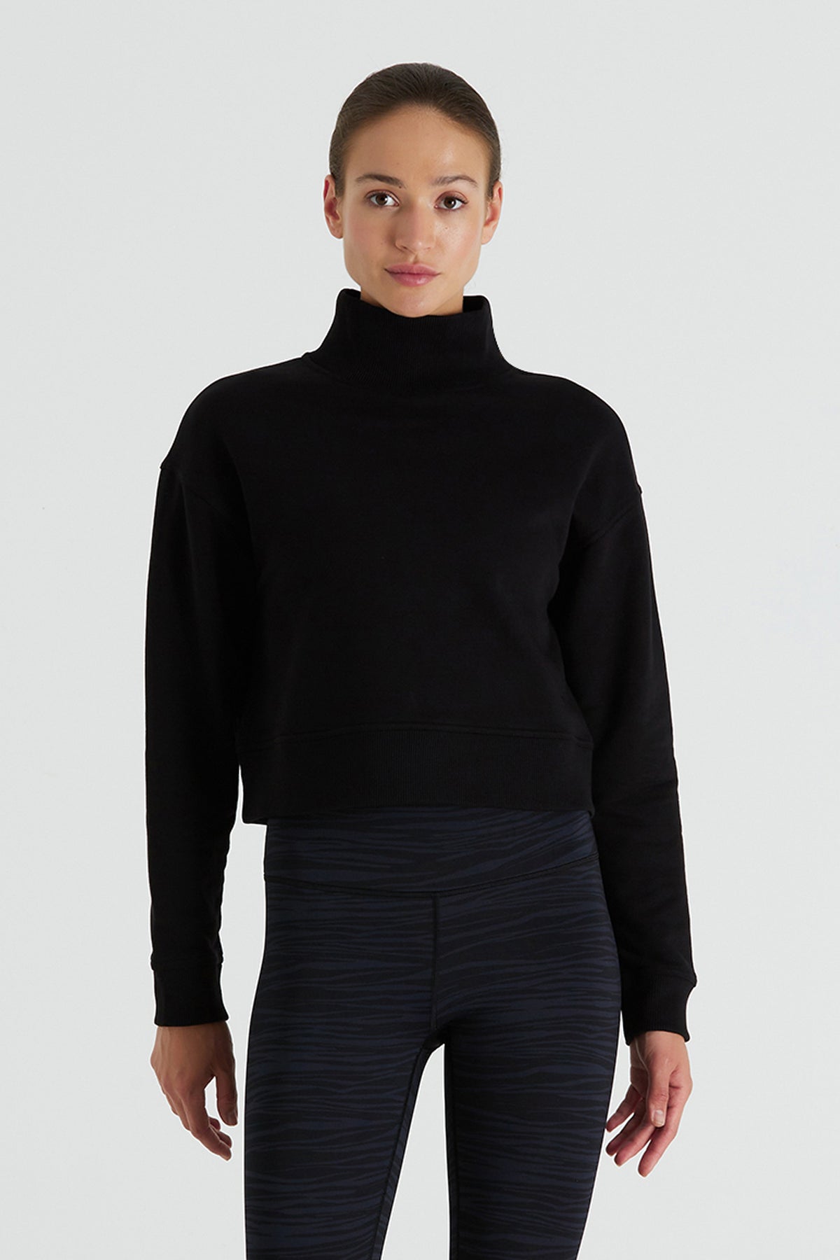 Boboist-Boboist Lori Sweatshirt Lori Dik Yaka Kısa Sweatshirt-Sweatshirt-1-roqelvaxirum.shop