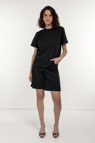 Boneqa Barcelona-Cep Detaylı Bermuda Şort-Şort-2-roqelvaxirum.shop