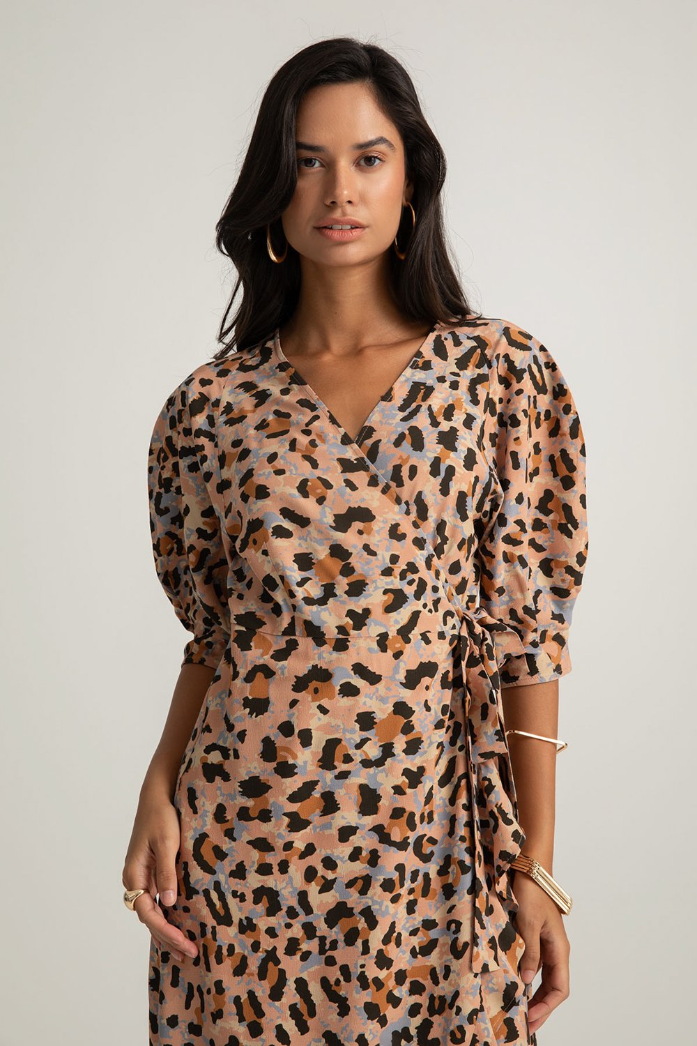 Boneqa Barcelona-Kruvaze Yaka Detaylı Leopar Desenli Elbise-Elbise-2-roqelvaxirum.shop