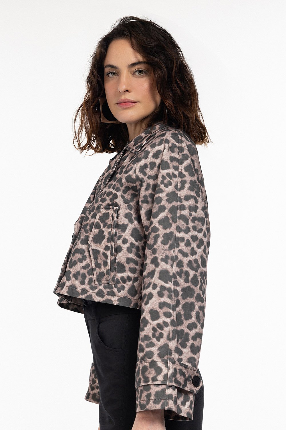 Boneqa Barcelona-Leopar Desenli Crop Ceket-Ceket-6-roqelvaxirum.shop