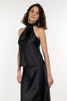 Boneqa Barcelona-Pileli Halter Yaka Siyah Bluz-Bluz-3-roqelvaxirum.shop