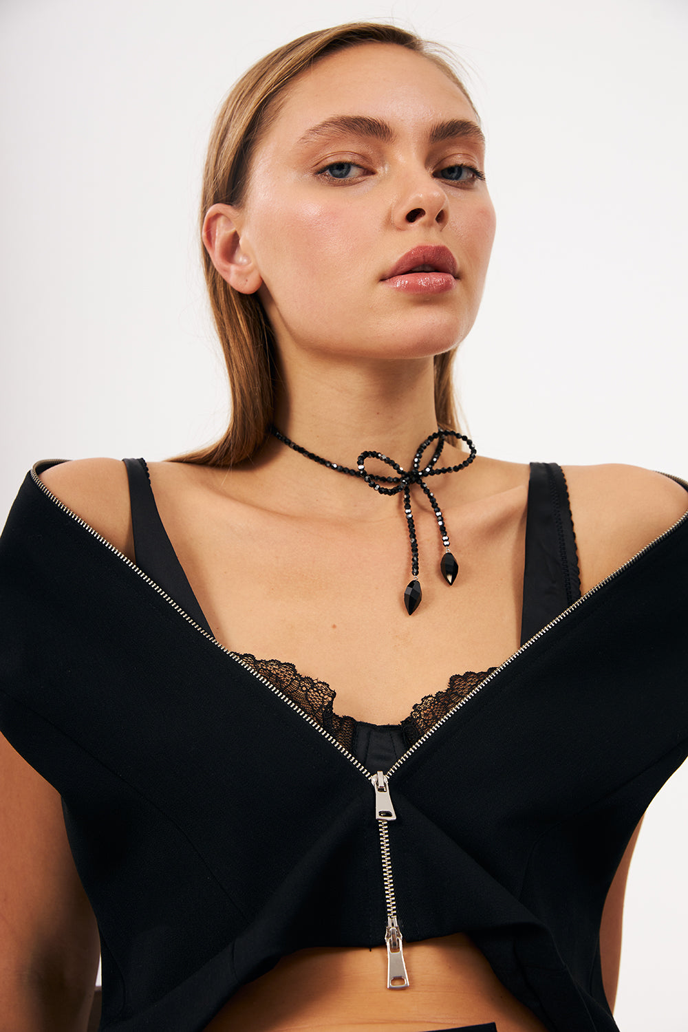 Bonette-Fiyonque Choker Jet-Kolye-5-roqelvaxirum.shop