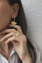 Brambuta-Venüs Halka Küpe Gold-Küpe-4-roqelvaxirum.shop
