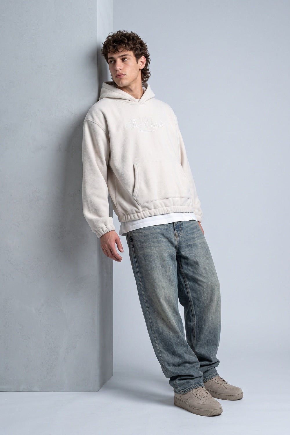 Kapüşonlu Kanguru Cepli Nakışlı Sweatshirt, Taş - 1