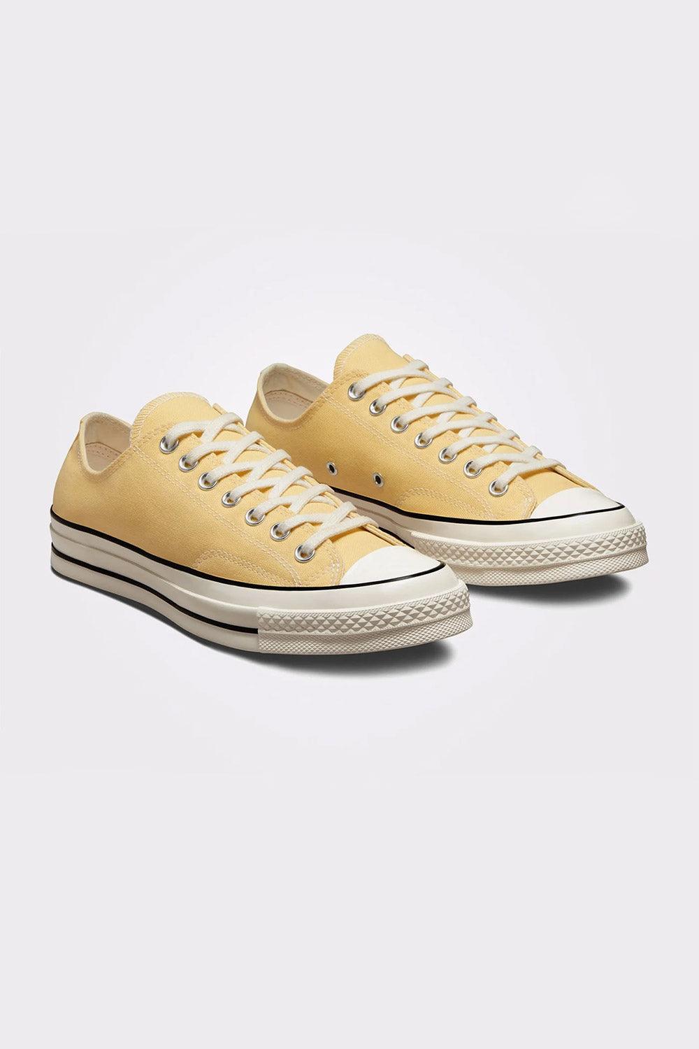 Converse-Chuck 70 Spring Color Ox Sunny Oasis-Sneakers-2-roqelvaxirum.shop