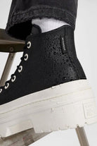 Converse-Chuck Taylor All Star Lugged Heal Platform Siyah Kadın Deri Bot-Bot-7-roqelvaxirum.shop