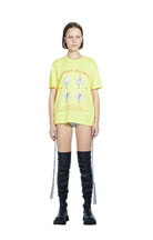 Death Is Easy-Flower Market Women’s T Shirt-T-Shirts-1-roqelvaxirum.shop