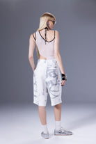 Death Is Easy-White Calligraphy Pleated Jorts-Şort-2-roqelvaxirum.shop
