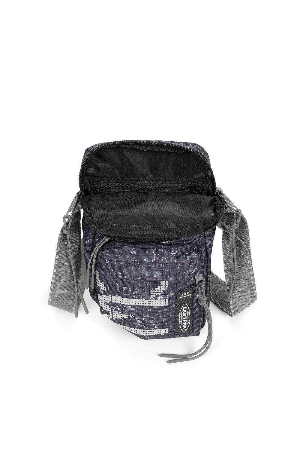 Eastpak-Acw One Double Pebble-Omuz Çantası-4-roqelvaxirum.shop