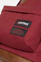 Eastpak-Stranger Things Merlot-Sırt Çantası-6-roqelvaxirum.shop
