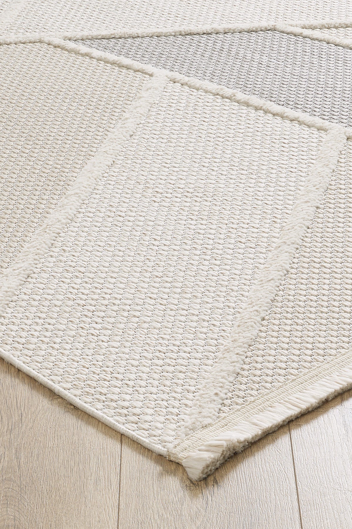 Empera-Shibori Trooper Kaymaz Tabanlı Antialerjik Halı-2-roqelvaxirum.shop