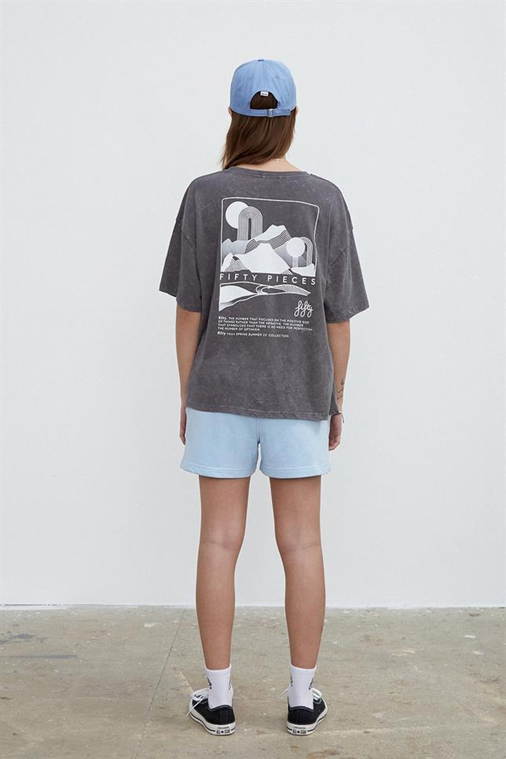 Fifty Pieces-Antrasit Sırt Baskılı Yıkamalı Oversize T-Shirt-T-Shirts-7-roqelvaxirum.shop