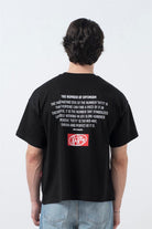 Erkek Siyah Düşük Omuzlu Sırt Baskılı T-Shirt