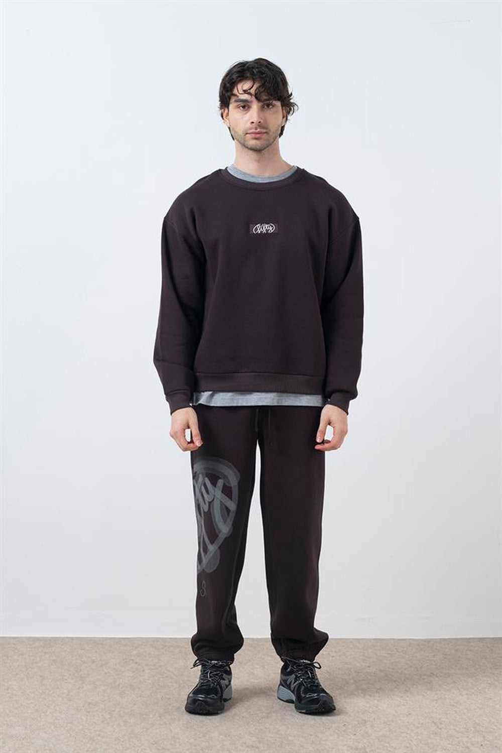 Fifty Pieces-Kahverengi Düşük Omuzlu Sırt Baskılı Sweatshirt-Sweatshirts & Hoodies-3-roqelvaxirum.shop